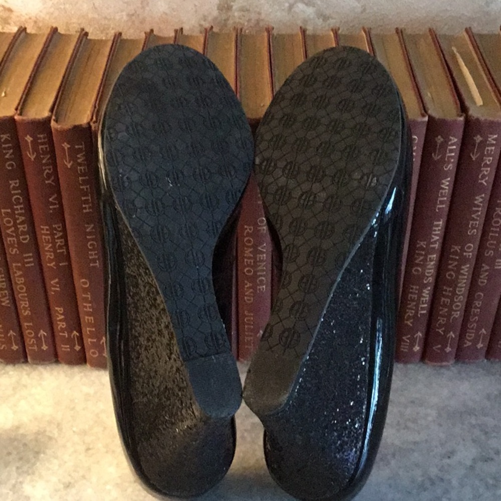 Lilly Pulitzer Black Patent Peep Toe Glitter Resort Chic Wedge Shoes EUC 6.5 - Picture 6 of 7
